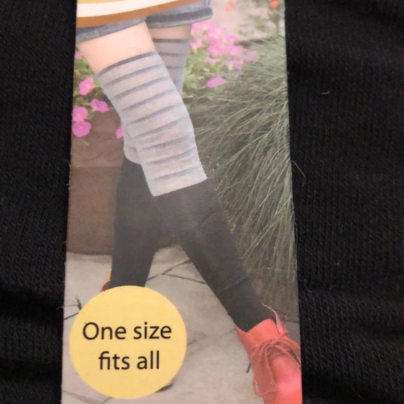 🎄Sale: Gray or Striped Leg Warmers - Picture 3 of 9